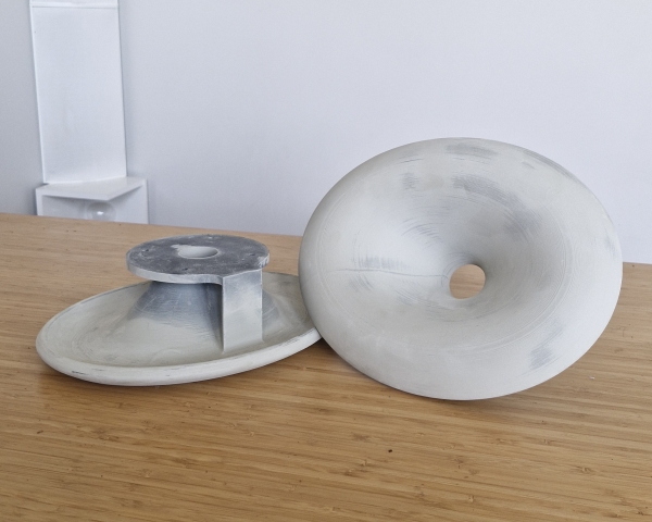 Oblate Spheroid Horn